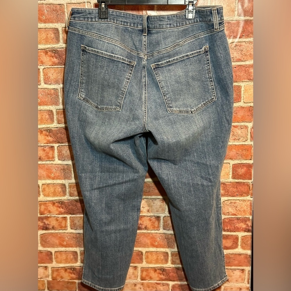 OG Straight mid rise slit ankle medium wash women's size 20 jeans by Old Navy - Picture 2 of 9